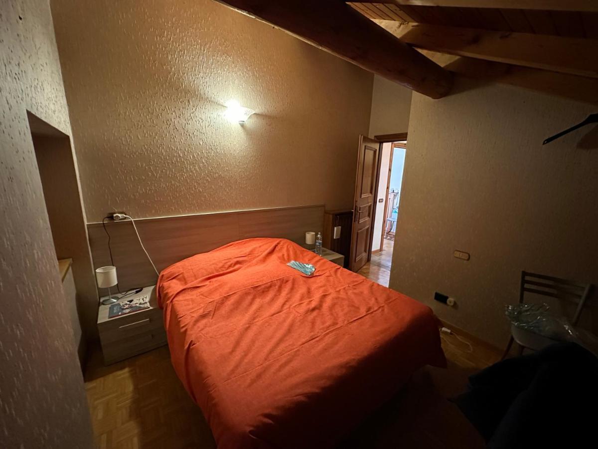 Baita Del Canton Isolaccia Bagian luar foto